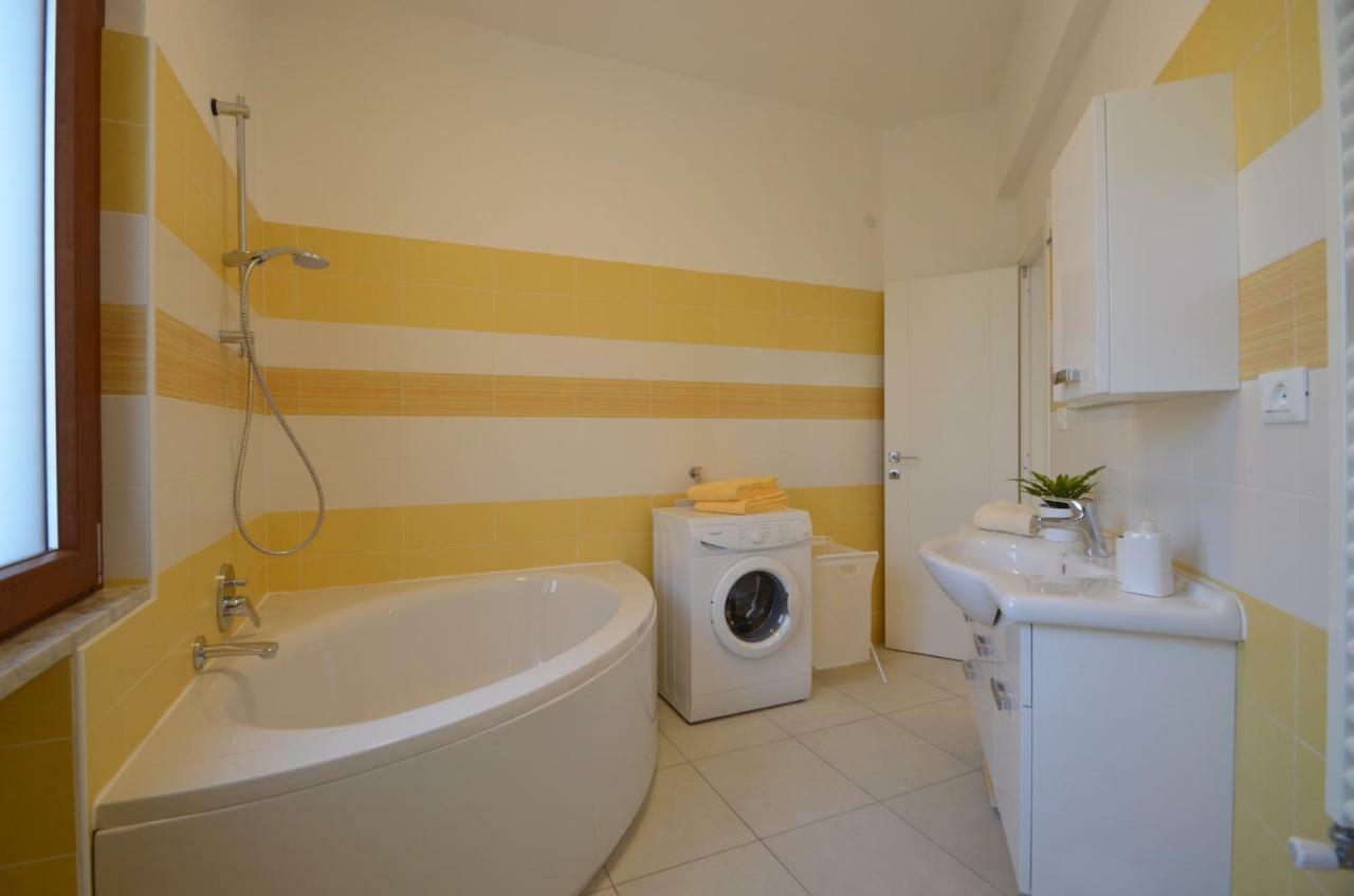 Civico 171 Apartman Borgio Verezzi Kültér fotó